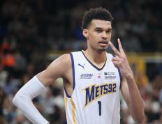 玩加竞技-关于Ning新星惊险取胜表现惊艳，曼联未来可期！的信息