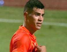 玩加竞技- 荆楚雄鲨队惊险晋级吴越山猫队，高尔夫预选赛上演关键失误成转折！防线高度稳定