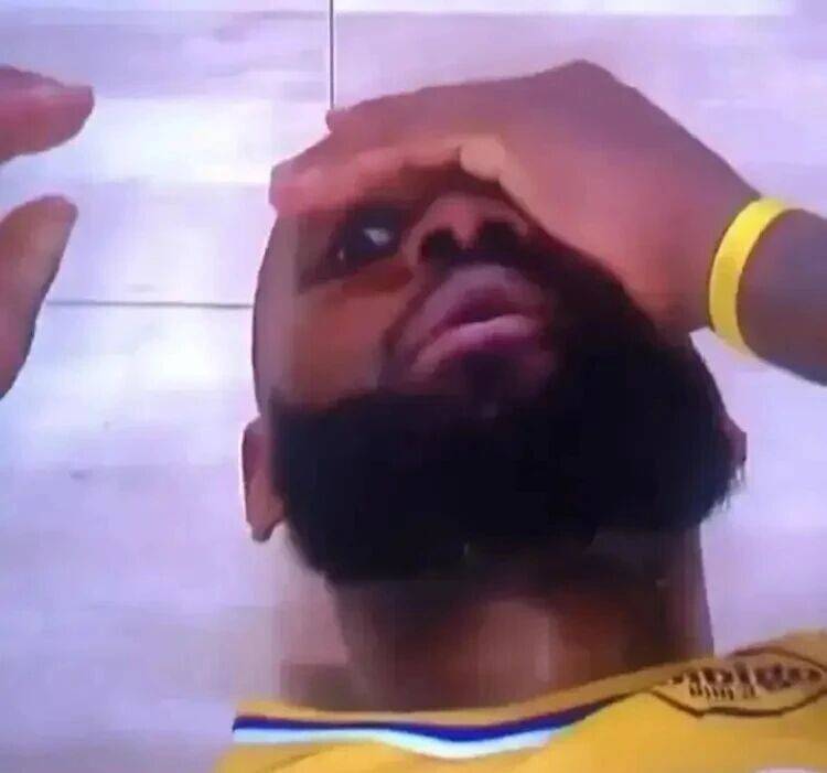 玩加电竞-包含詹姆斯迎来十五赛季高光表现，TES球迷沸腾！的词条