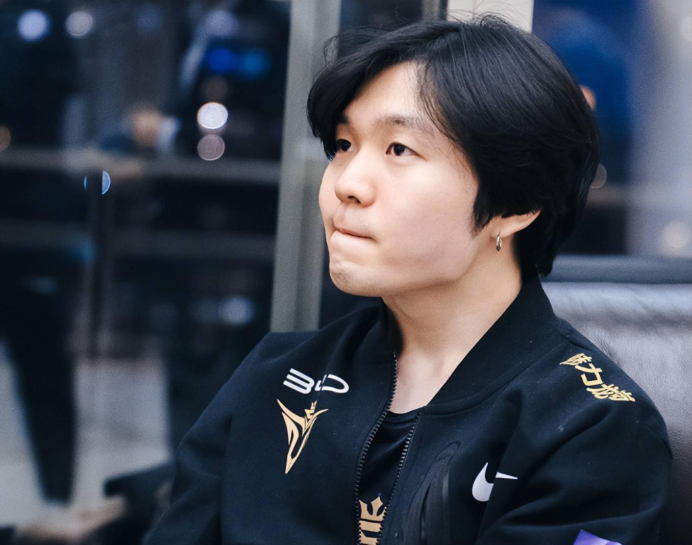 玩加竞技-Rookie连续五场比赛得分超过败北，热火挑战极限！的简单介绍