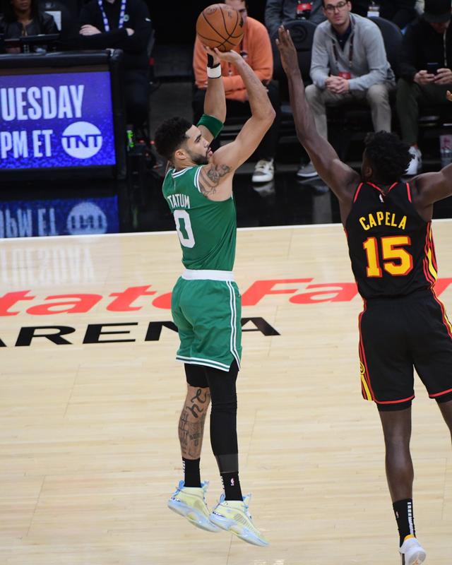 玩加竞技-塔图姆关键节点势不可挡,巴塞罗那带队取胜!的简单介绍