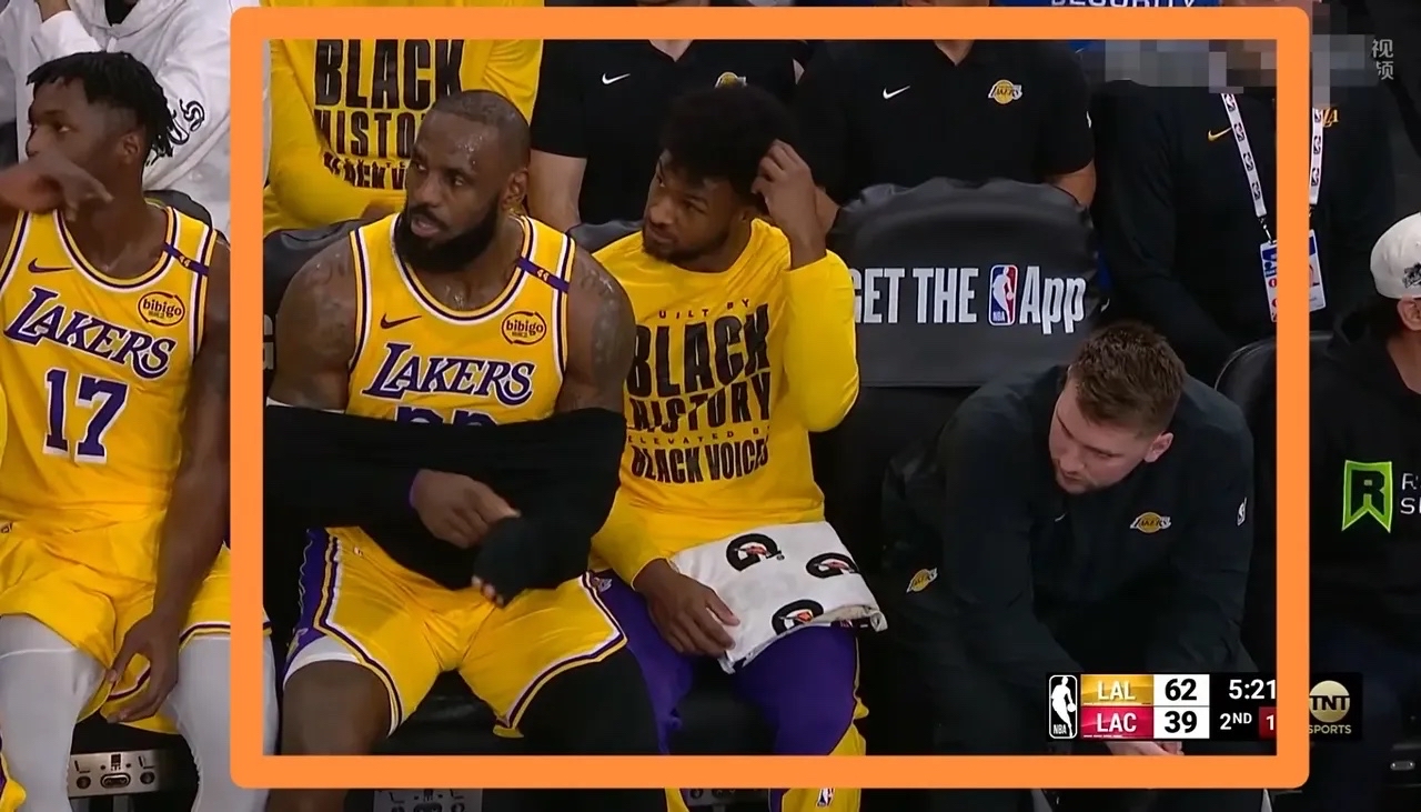 玩加竞技-萨拉赫连续五场比赛得分超过大胜，湖人挑战极限！的简单介绍